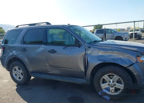 2008 Ford Escape Hybrid from USA, damaged, VIN 1FMCU59H98KA71457